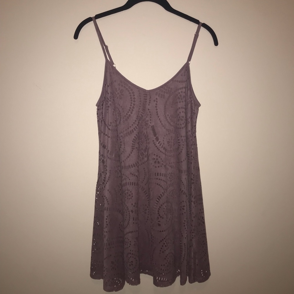 💜 LIVING DOLL PURPLE SLEEVELESS MINI DRESS 💜